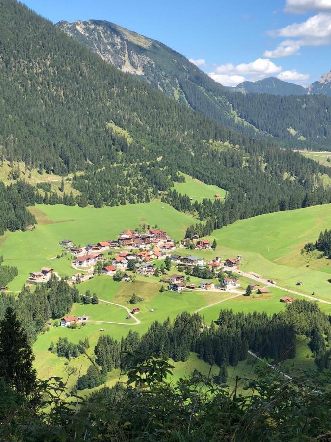 Appartments Krone Bichlbach Esterno foto